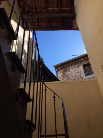 Appart Sympa Dans Le Vieux Nimes Bagian luar foto